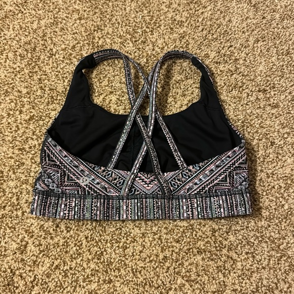 Lululemon Energy Bra Size 6 - Picture 3 of 3
